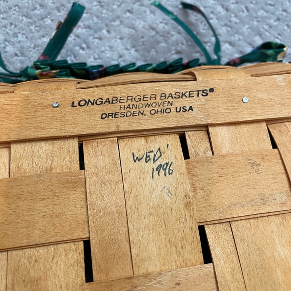 Longaberger Medium Classic Gathering Basket w/ Emerald Vine liner & 7 dividers